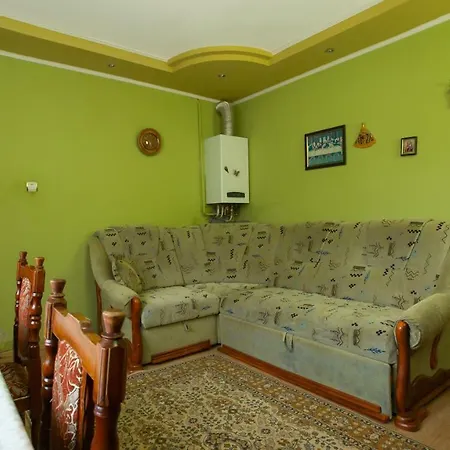 Cottage Majdan Гостевой дом *