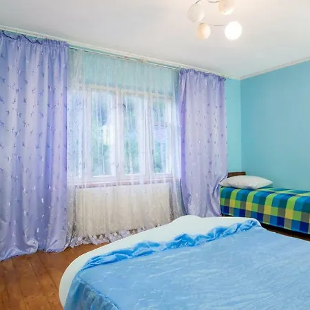 Guest house Cottage Majdan *